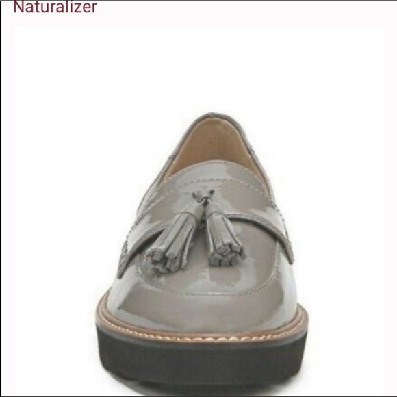 *SOLD* Naturalizer leather platform loafers tassel - Picture 4 of 16